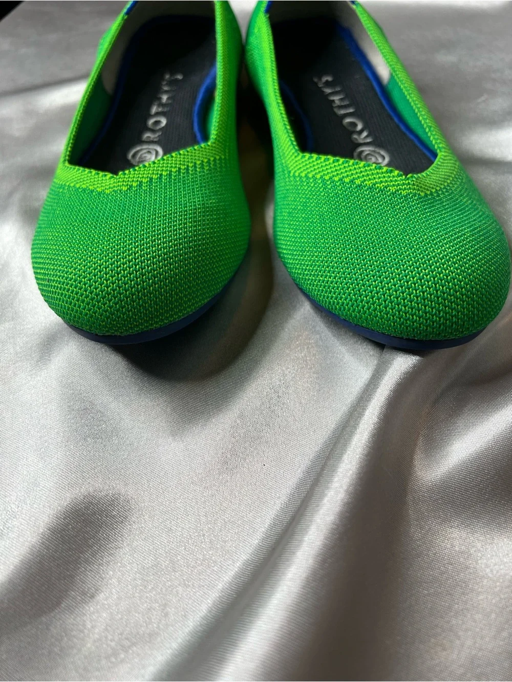 Rothy's Jellybean Kelly Green Round Toe Ballet Flats Size 7